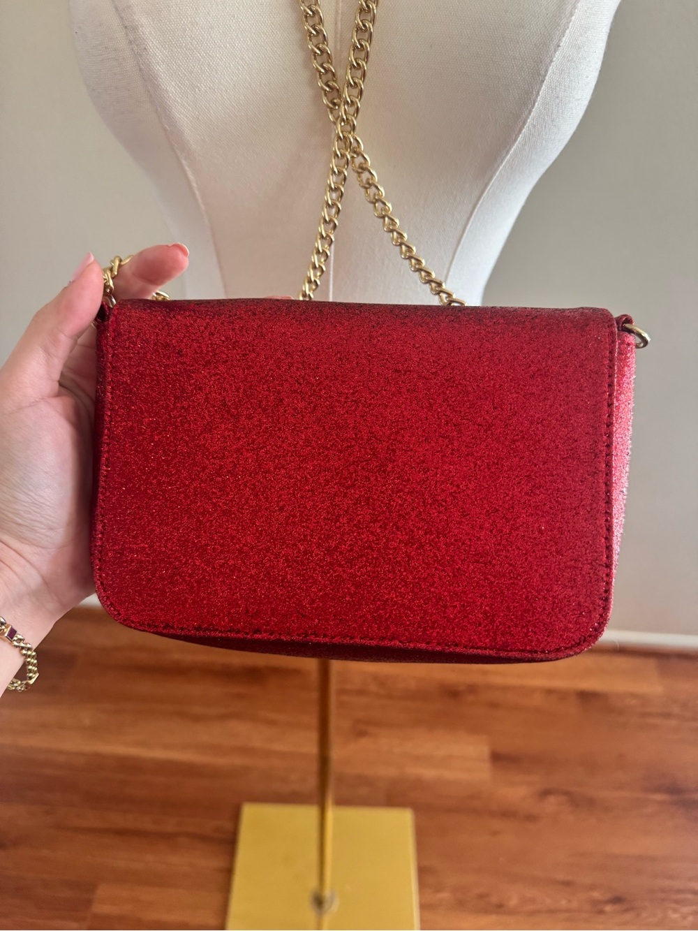 Jimmy Choo Parfumes Red Glitter Chain Crossbody Bag - Picture 10 of 12
